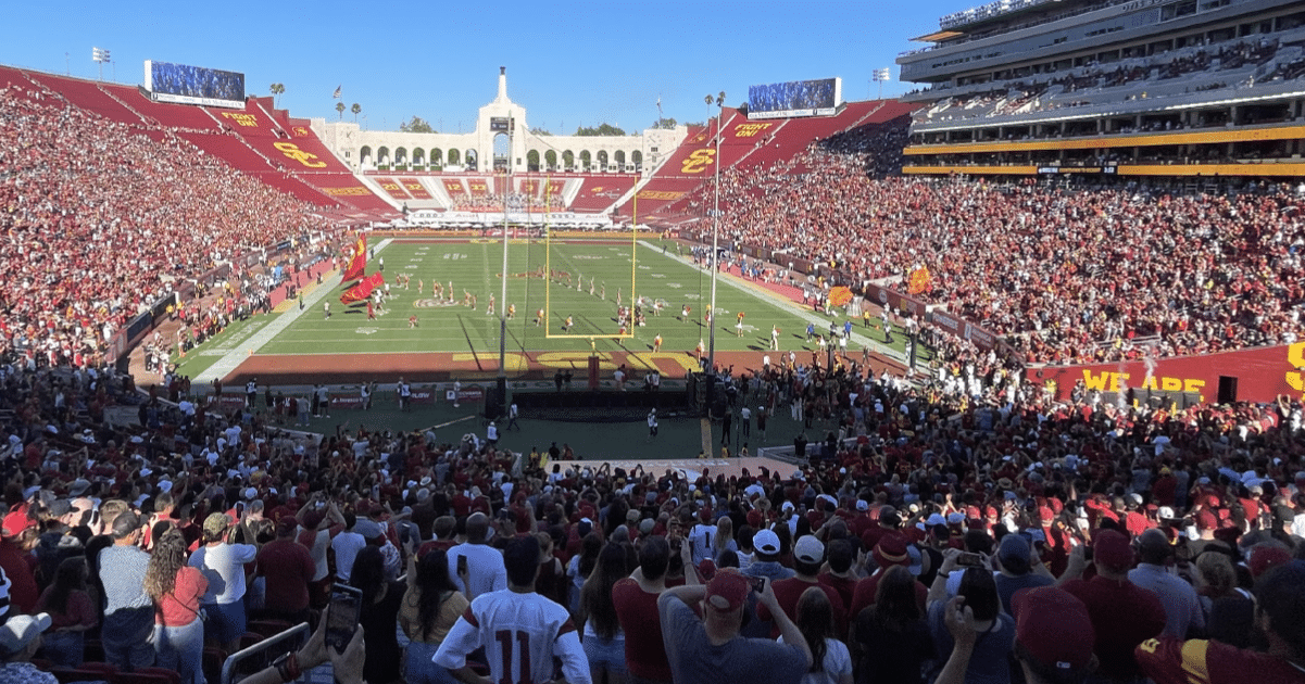L.A. Coliseum switches to reusable stadium cups from r.World